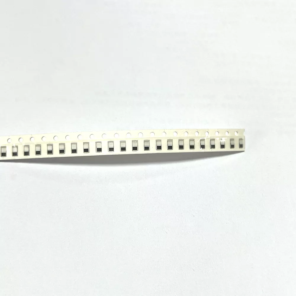 सिरेमिक प्याच एन्टेना